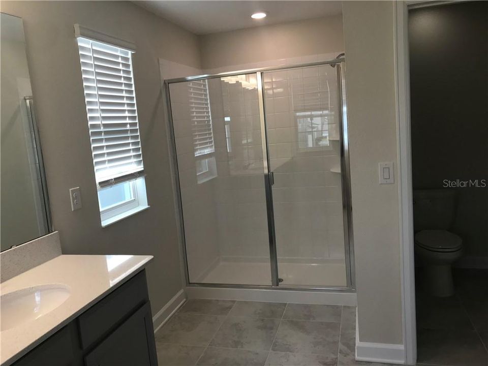 For Rent: $2,900 (4 beds, 3 baths, 2486 Square Feet)