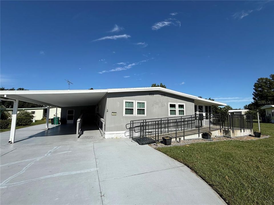 For Sale: $175,000 (2 beds, 2 baths, 1248 Square Feet)
