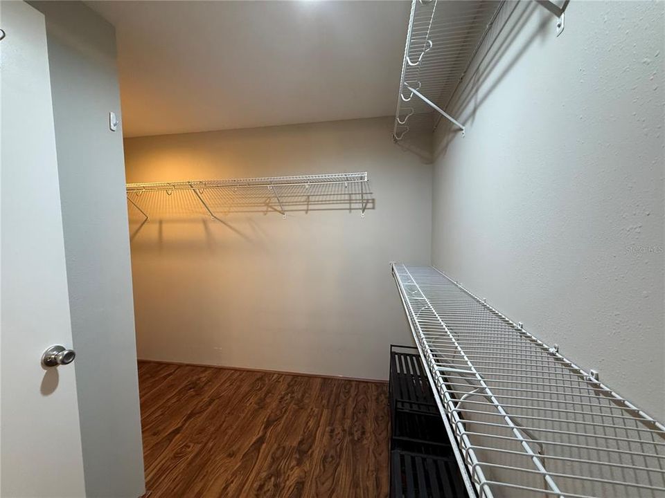 For Sale: $175,000 (2 beds, 2 baths, 1248 Square Feet)