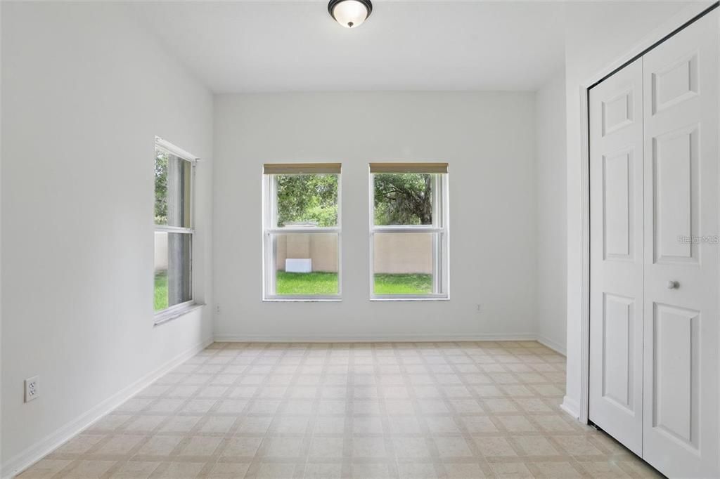 For Sale: $299,900 (4 beds, 2 baths, 2130 Square Feet)
