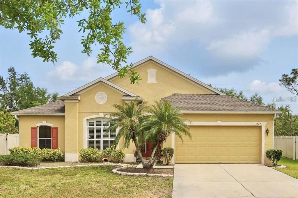 For Sale: $299,900 (4 beds, 2 baths, 2130 Square Feet)