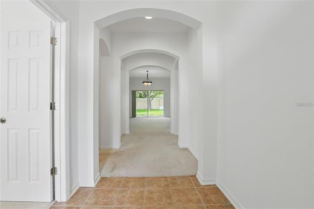 For Sale: $299,900 (4 beds, 2 baths, 2130 Square Feet)