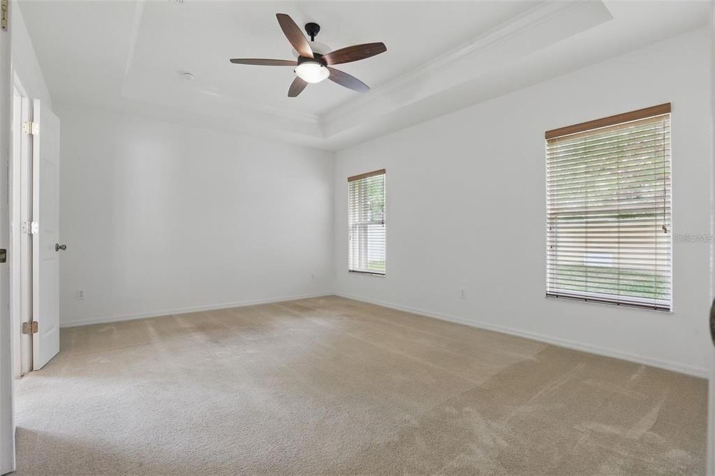 For Sale: $299,900 (4 beds, 2 baths, 2130 Square Feet)