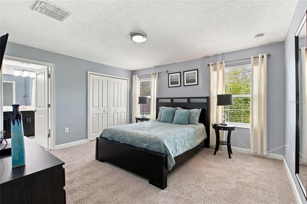 For Sale: $339,000 (4 beds, 3 baths, 1902 Square Feet)