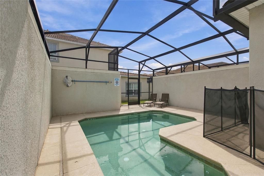 For Sale: $339,000 (4 beds, 3 baths, 1902 Square Feet)