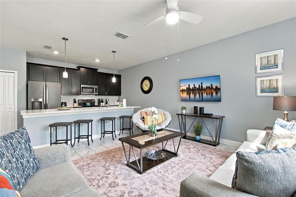 For Sale: $339,000 (4 beds, 3 baths, 1902 Square Feet)
