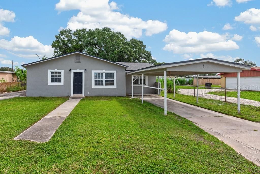 For Sale: $325,000 (4 beds, 3 baths, 2186 Square Feet)