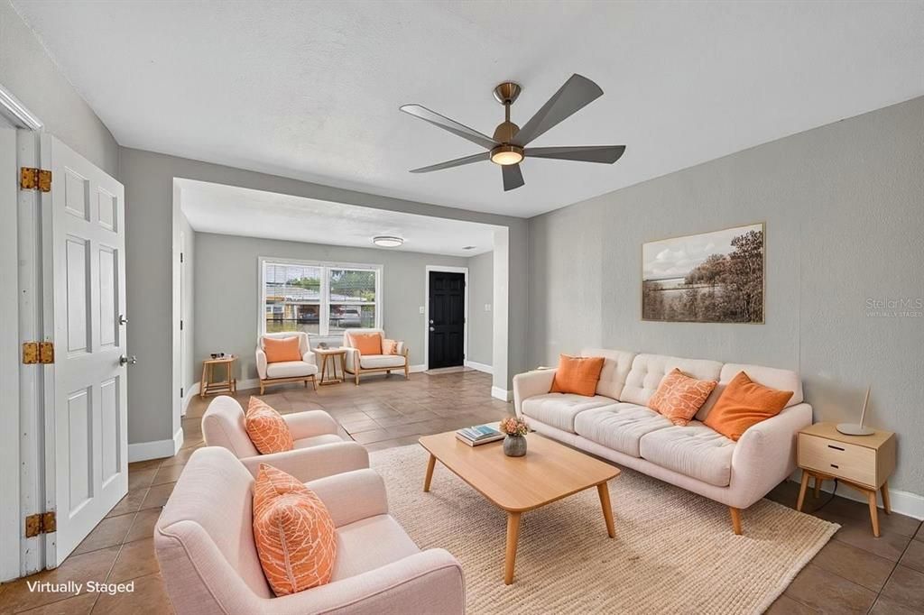 For Sale: $325,000 (4 beds, 3 baths, 2186 Square Feet)