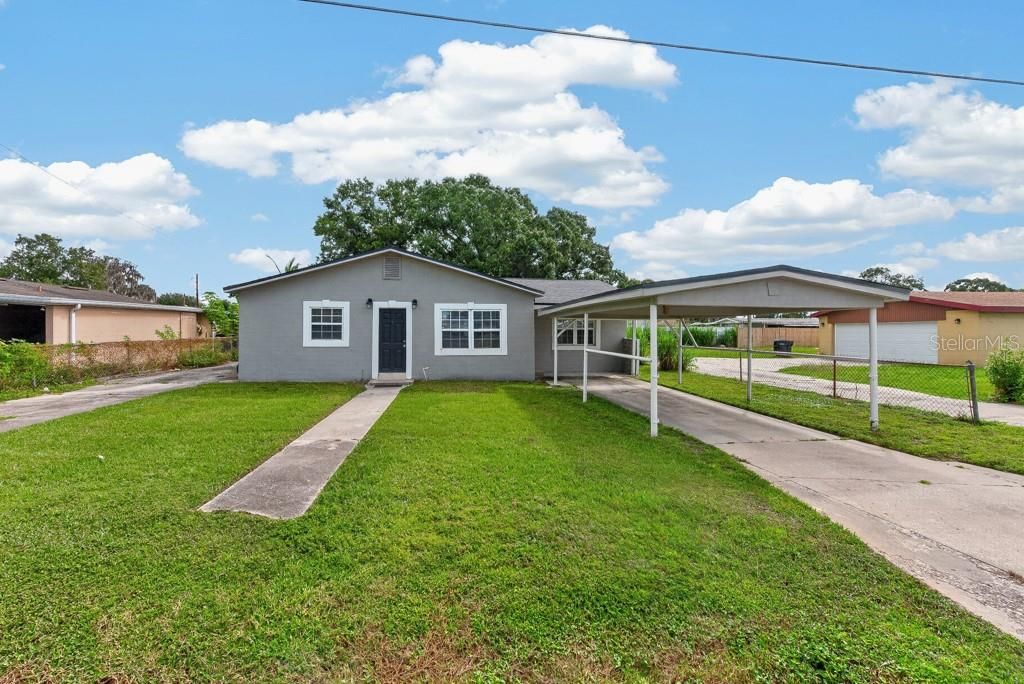 For Sale: $325,000 (4 beds, 3 baths, 2186 Square Feet)
