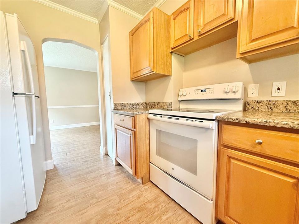 En Venta: $549,000 (4 camas, 0 baños, 1422 Pies cuadrados)