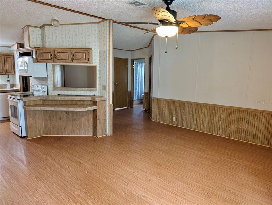 En Venta: $166,000 (2 camas, 2 baños, 1432 Pies cuadrados)