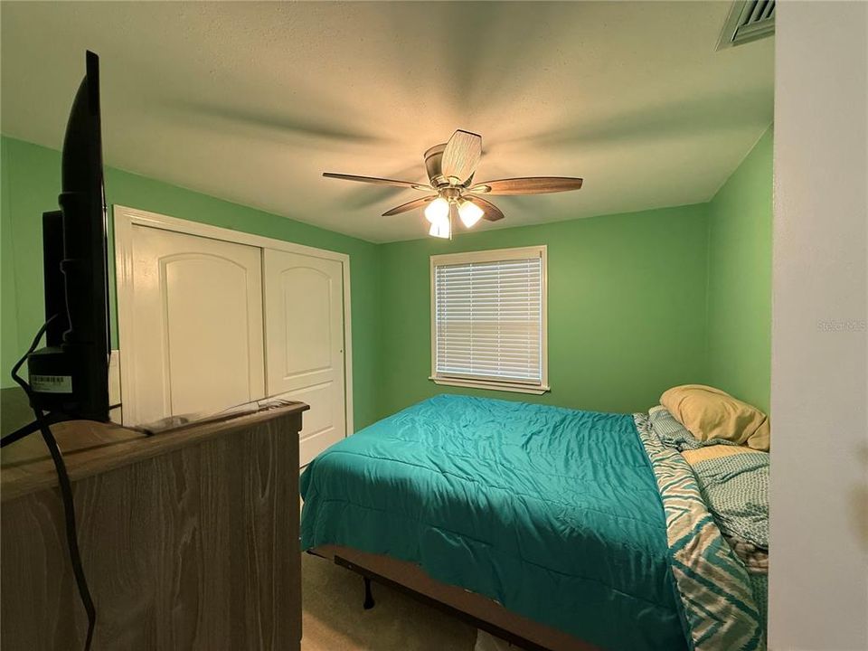 For Sale: $165,000 (2 beds, 2 baths, 1200 Square Feet)
