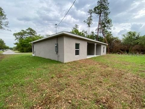 For Rent: $1,850 (3 beds, 2 baths, 1600 Square Feet)