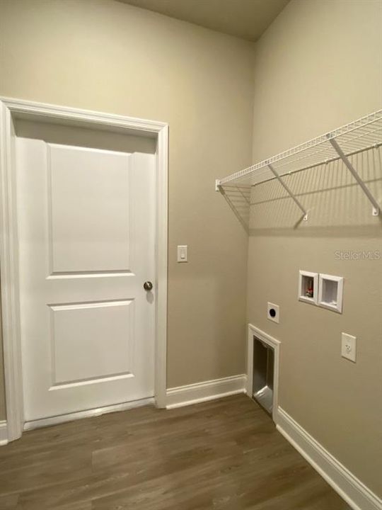 For Rent: $1,850 (3 beds, 2 baths, 1600 Square Feet)