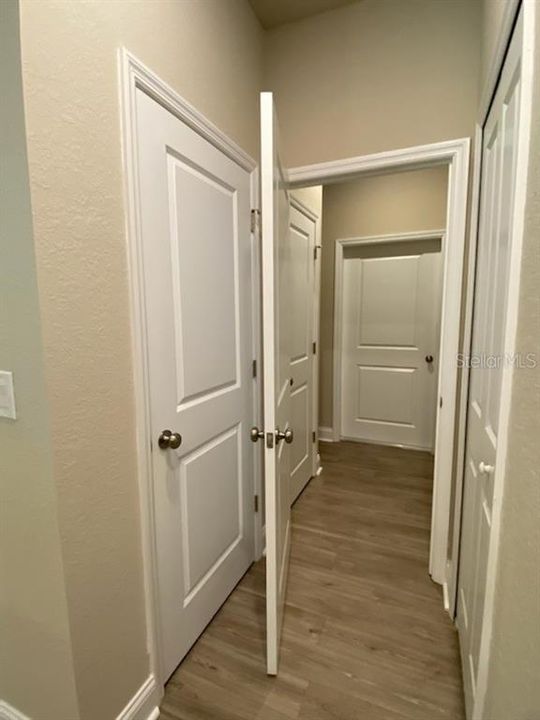 For Rent: $1,850 (3 beds, 2 baths, 1600 Square Feet)