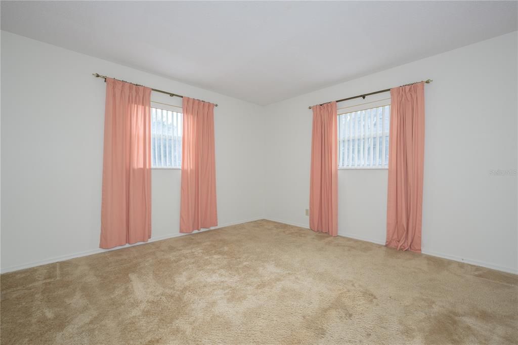 For Sale: $350,000 (3 beds, 1 baths, 1501 Square Feet)