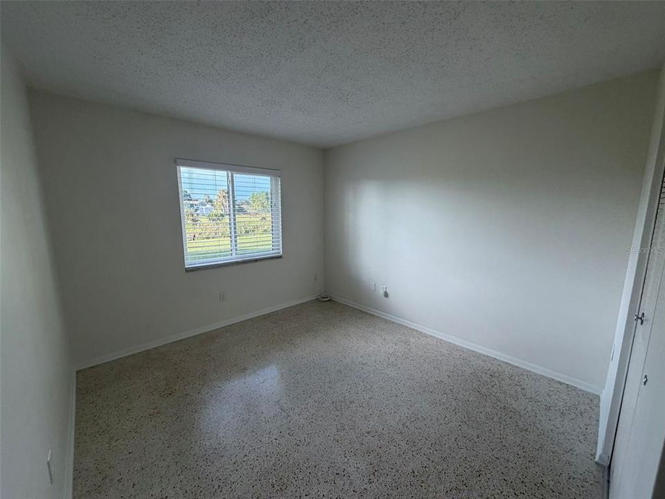 For Rent: $1,600 (2 beds, 1 baths, 800 Square Feet)