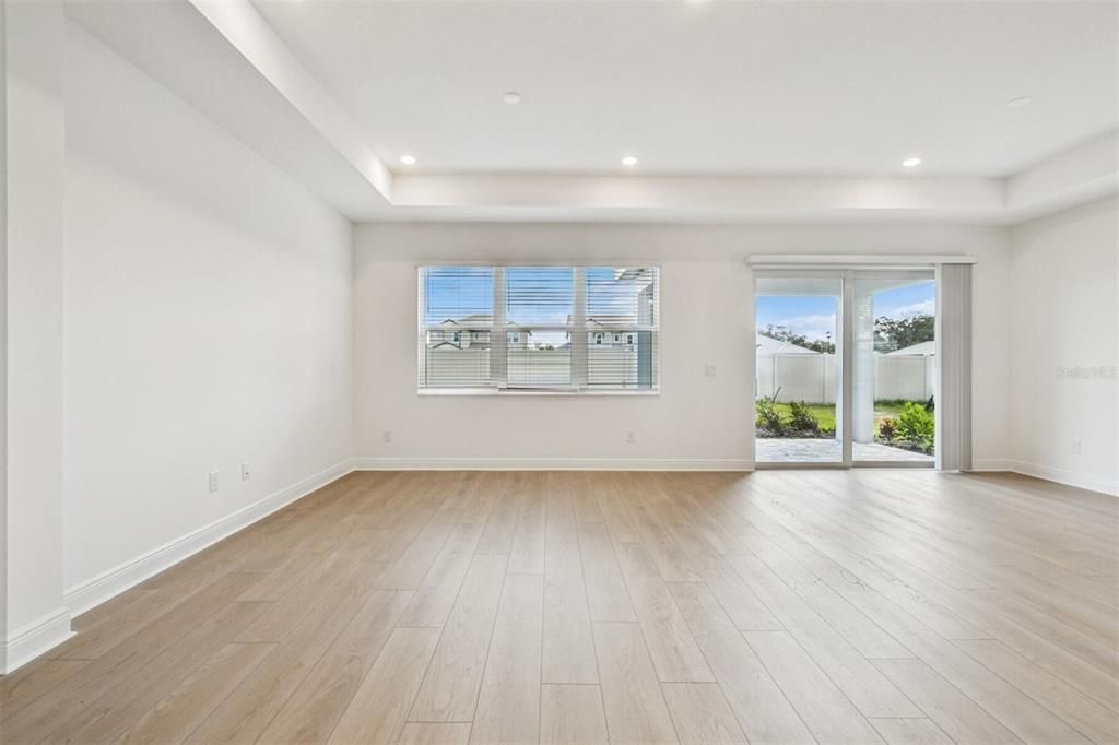 For Sale: $649,999 (4 beds, 2 baths, 2851 Square Feet)