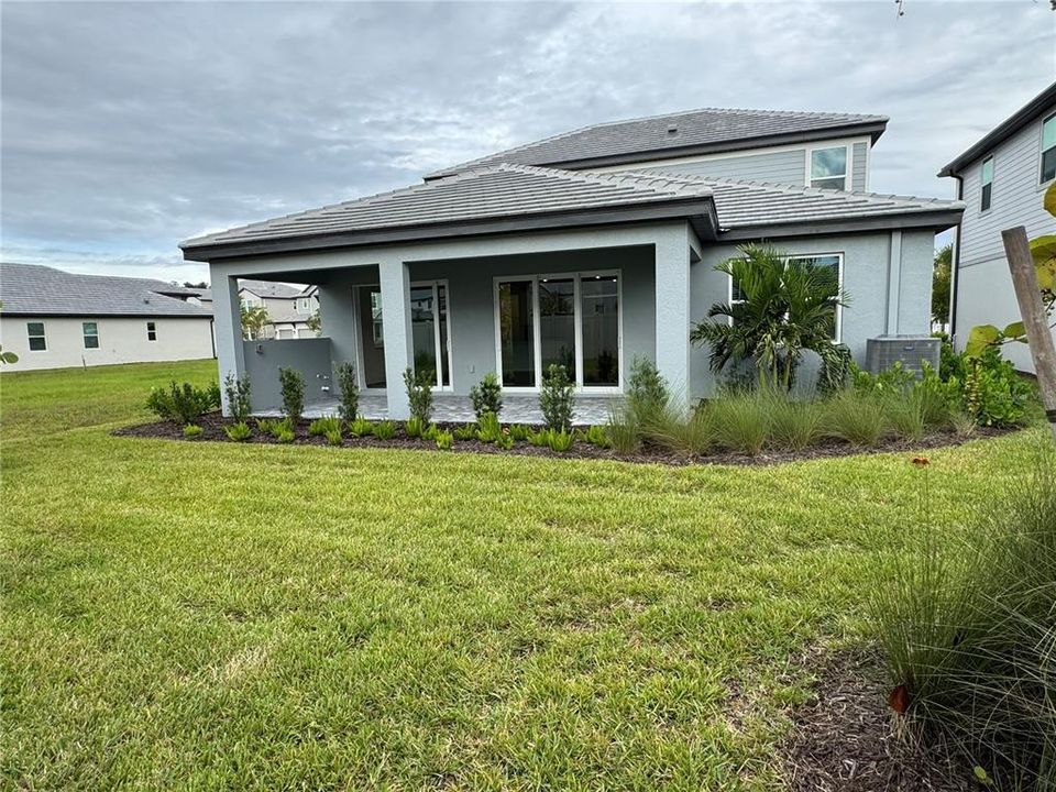 For Sale: $649,999 (4 beds, 2 baths, 2851 Square Feet)