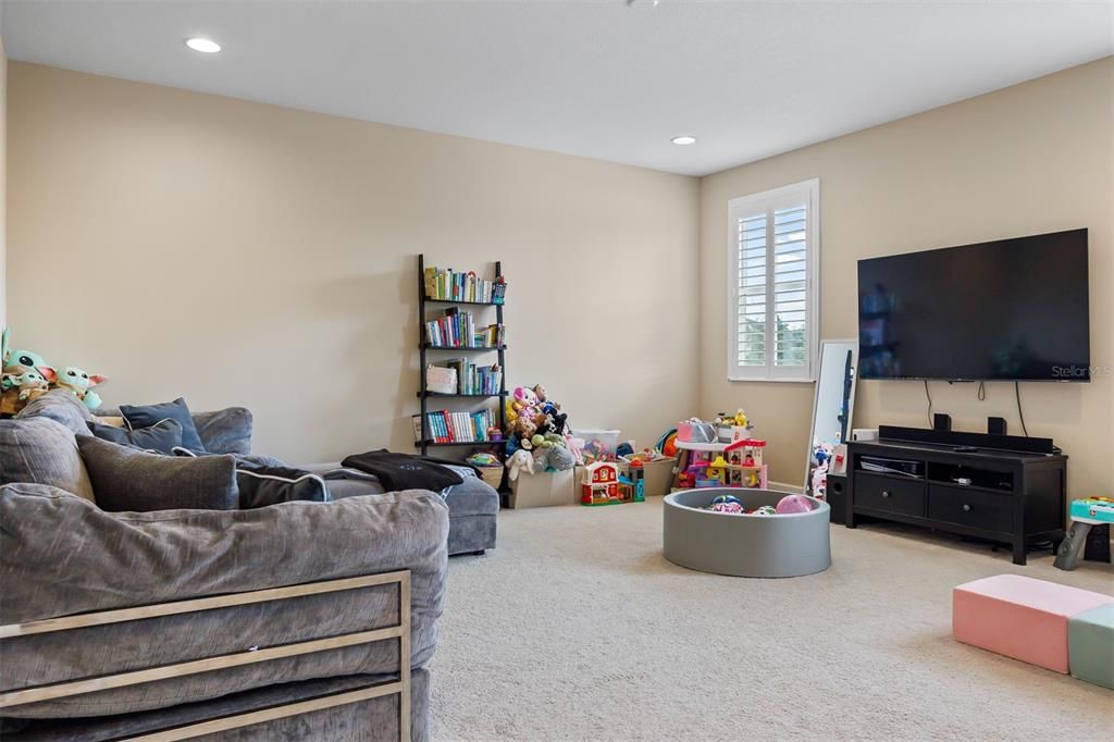 For Sale: $689,900 (4 beds, 3 baths, 2992 Square Feet)