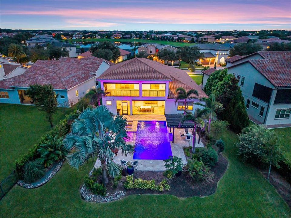 En Venta: $2,199,000 (4 camas, 5 baños, 4453 Pies cuadrados)