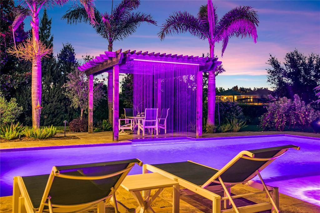 En Venta: $2,199,000 (4 camas, 5 baños, 4453 Pies cuadrados)