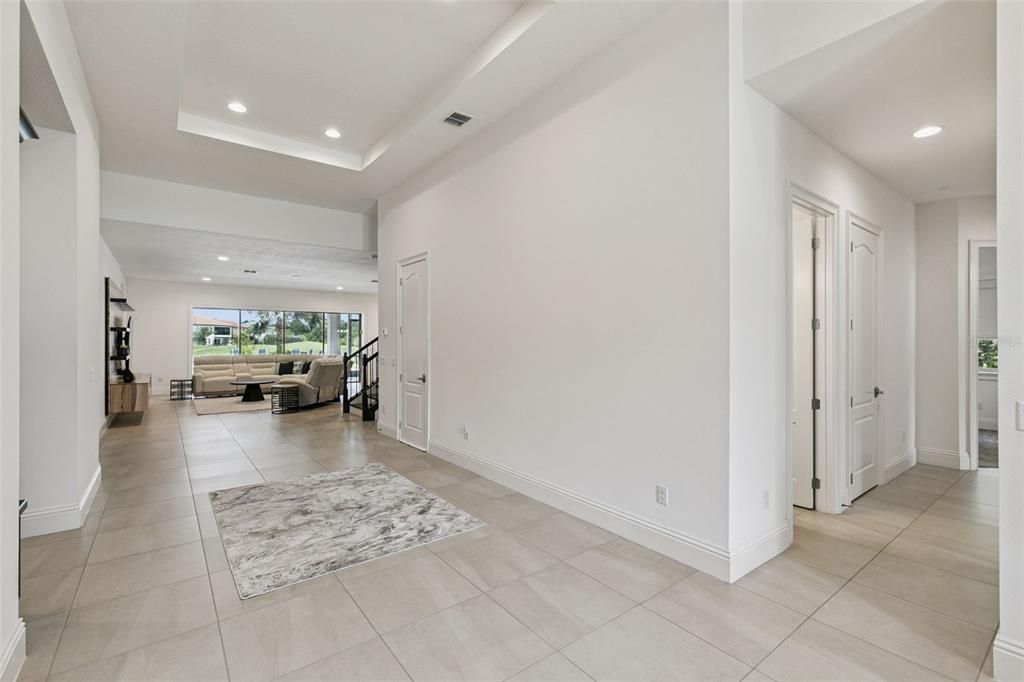 En Venta: $2,199,000 (4 camas, 5 baños, 4453 Pies cuadrados)