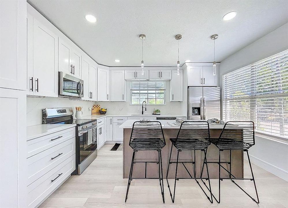 For Sale: $489,900 (3 beds, 2 baths, 1200 Square Feet)