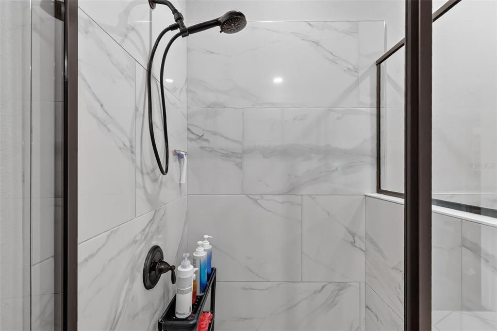 En Venta: $535,000 (3 camas, 2 baños, 1859 Pies cuadrados)