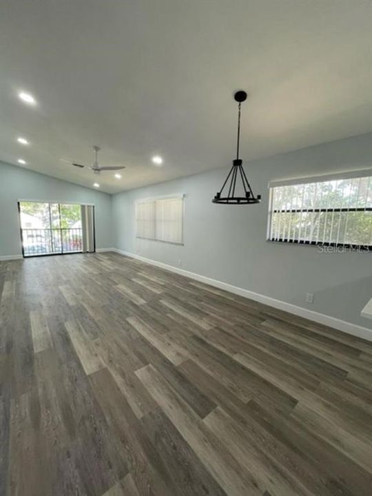 For Rent: $2,150 (2 beds, 2 baths, 1030 Square Feet)