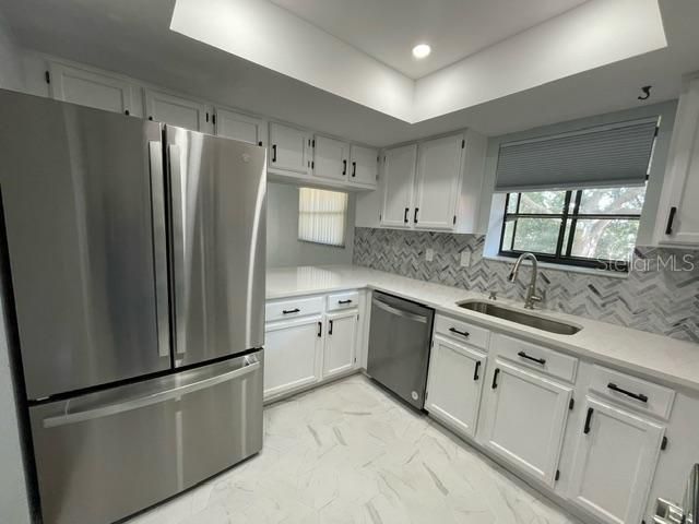 For Rent: $2,150 (2 beds, 2 baths, 1030 Square Feet)