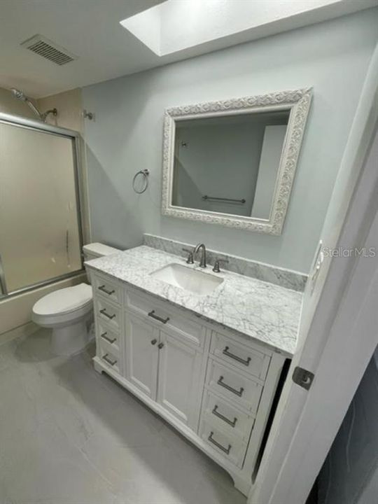 For Rent: $2,150 (2 beds, 2 baths, 1030 Square Feet)