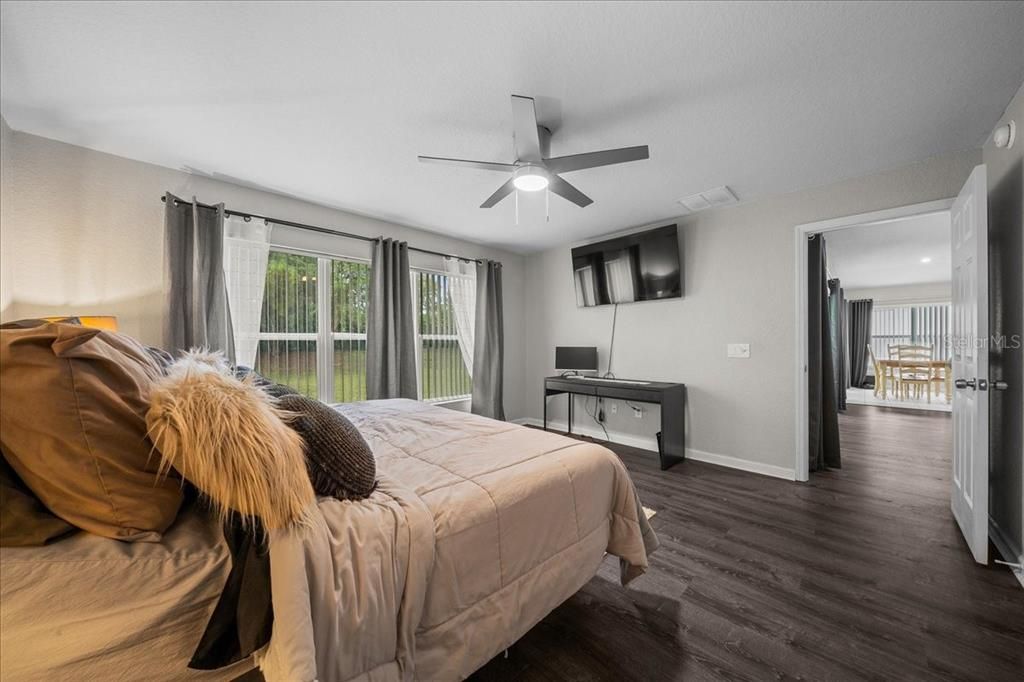 En Venta: $269,000 (3 camas, 2 baños, 1714 Pies cuadrados)