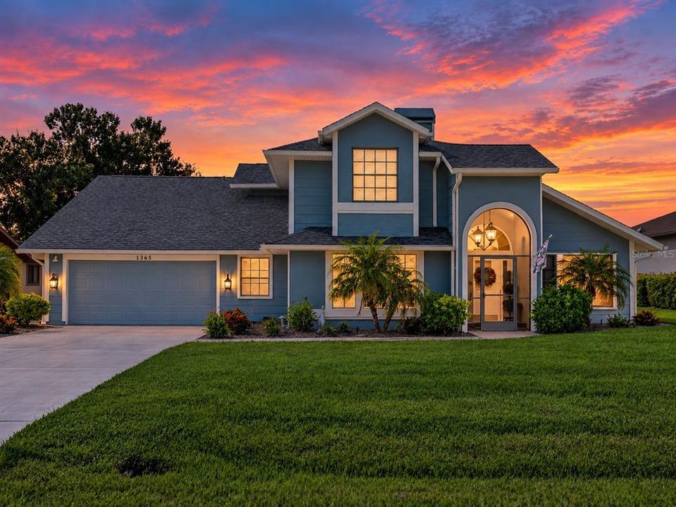 For Sale: $539,900 (3 beds, 2 baths, 2636 Square Feet)