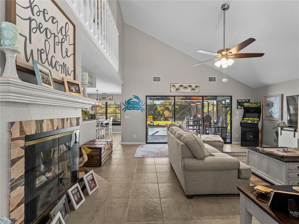 For Sale: $539,900 (3 beds, 2 baths, 2636 Square Feet)