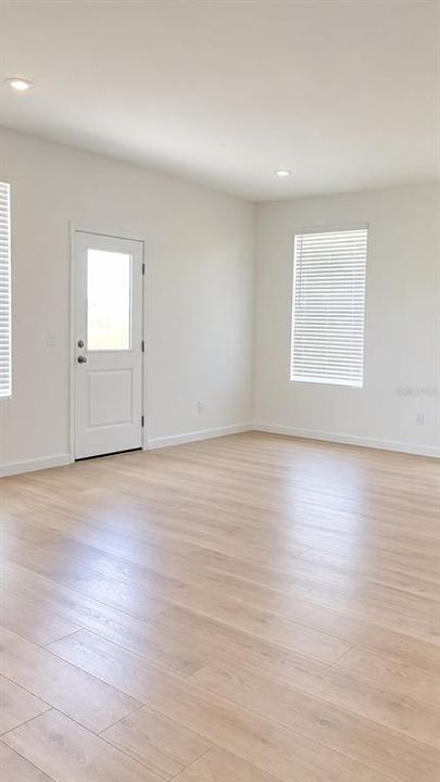 For Rent: $2,200 (4 beds, 2 baths, 2366 Square Feet)