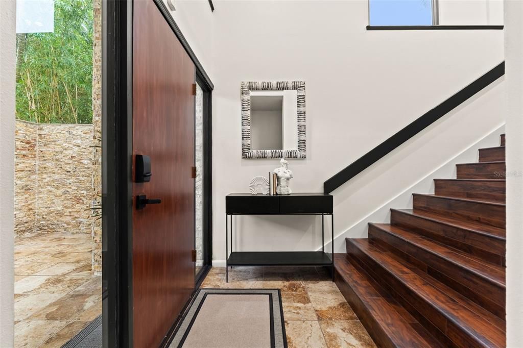En Venta: $1,500,000 (3 camas, 3 baños, 3225 Pies cuadrados)