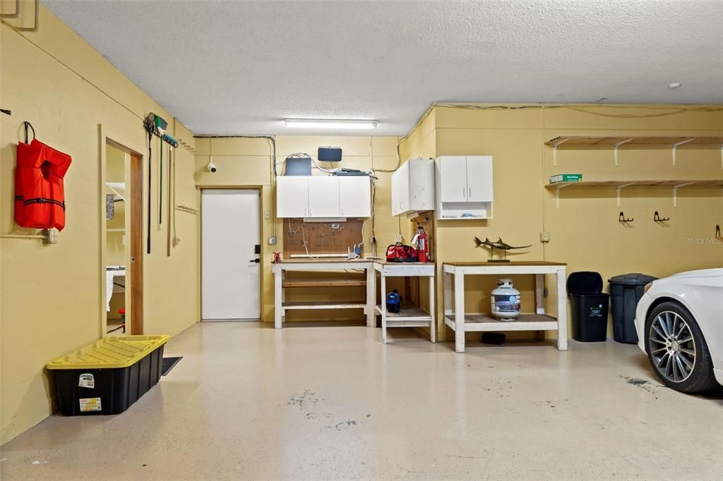 En Venta: $1,500,000 (3 camas, 3 baños, 3225 Pies cuadrados)
