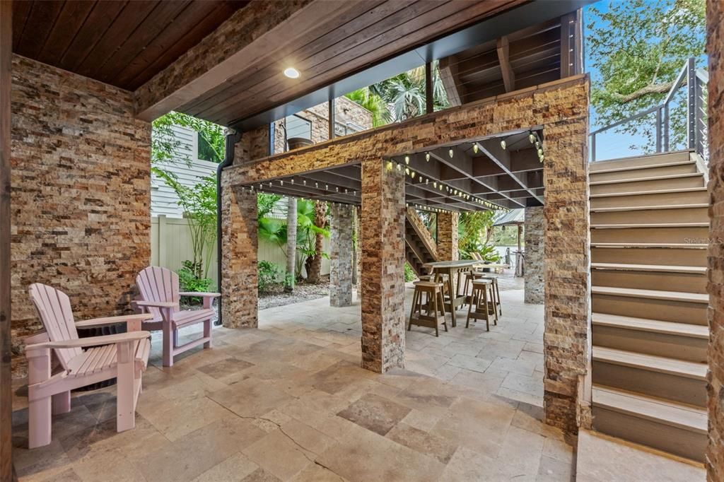 En Venta: $1,500,000 (3 camas, 3 baños, 3225 Pies cuadrados)