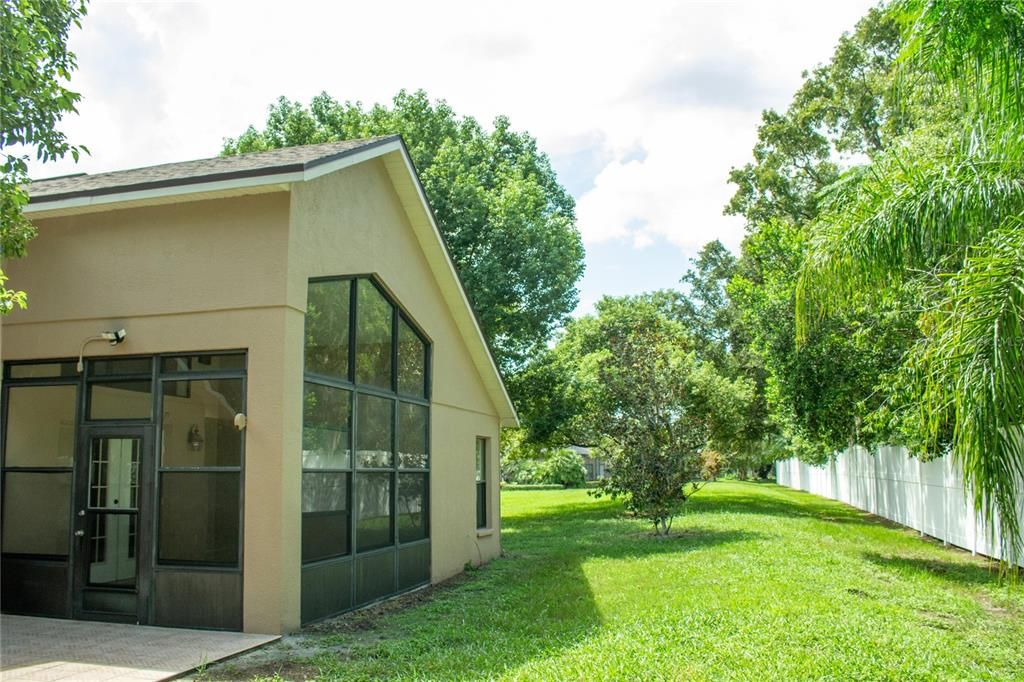 En Venta: $319,000 (2 camas, 2 baños, 1840 Pies cuadrados)