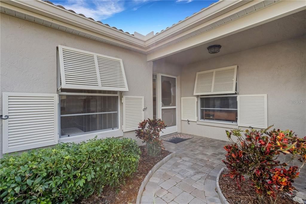 For Sale: $349,900 (3 beds, 2 baths, 1500 Square Feet)