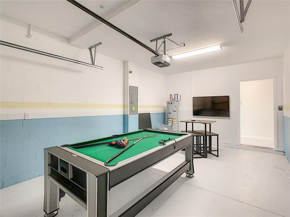 En Venta: $299,000 (2 camas, 2 baños, 1388 Pies cuadrados)