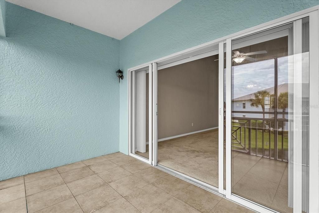 For Sale: $237,500 (2 beds, 2 baths, 1168 Square Feet)