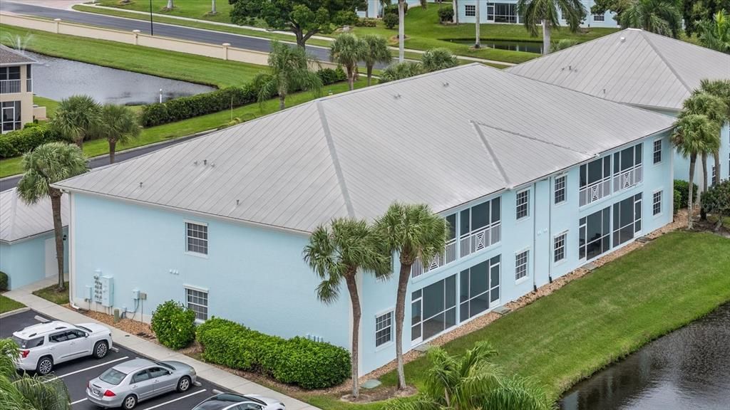 For Sale: $237,500 (2 beds, 2 baths, 1168 Square Feet)