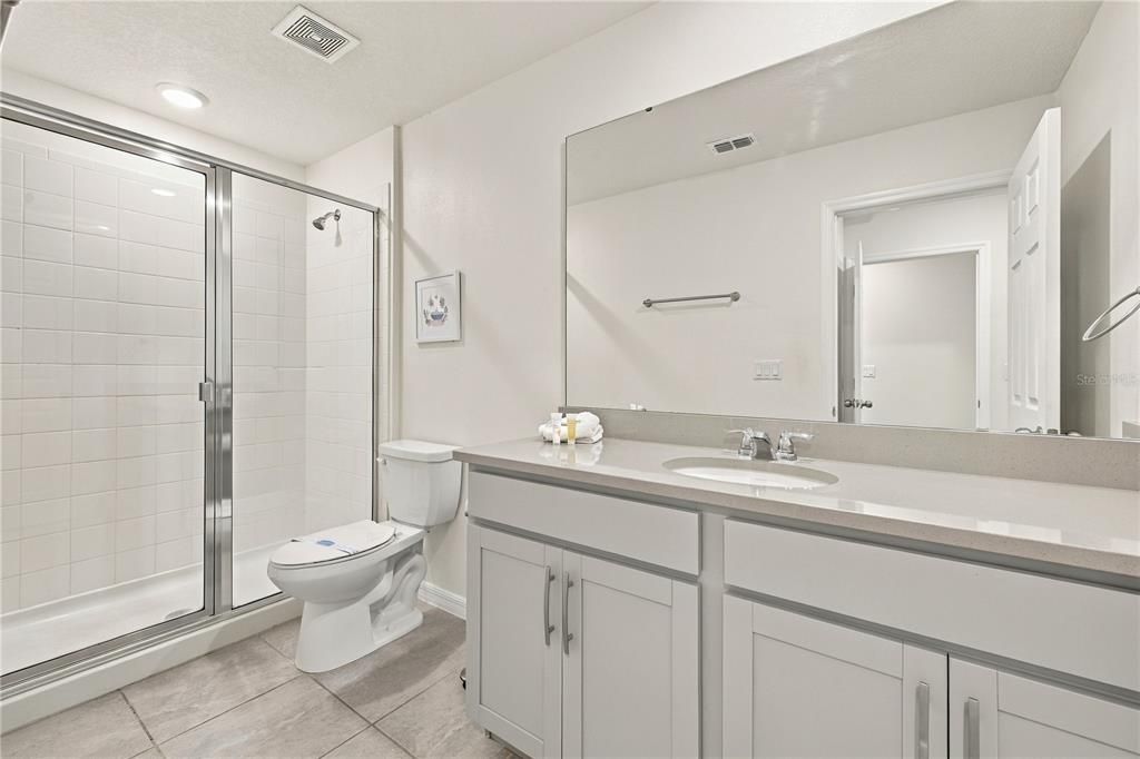For Sale: $455,000 (5 beds, 4 baths, 2294 Square Feet)