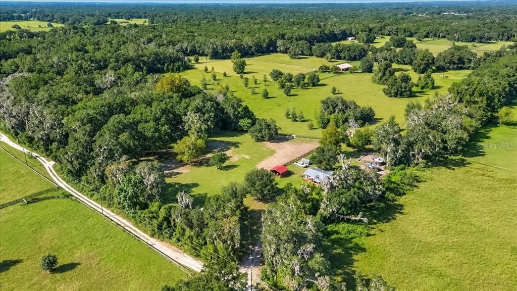 На продажу: $339,900 (3 спален, 2 ванн, 1188 Квадратных фут)