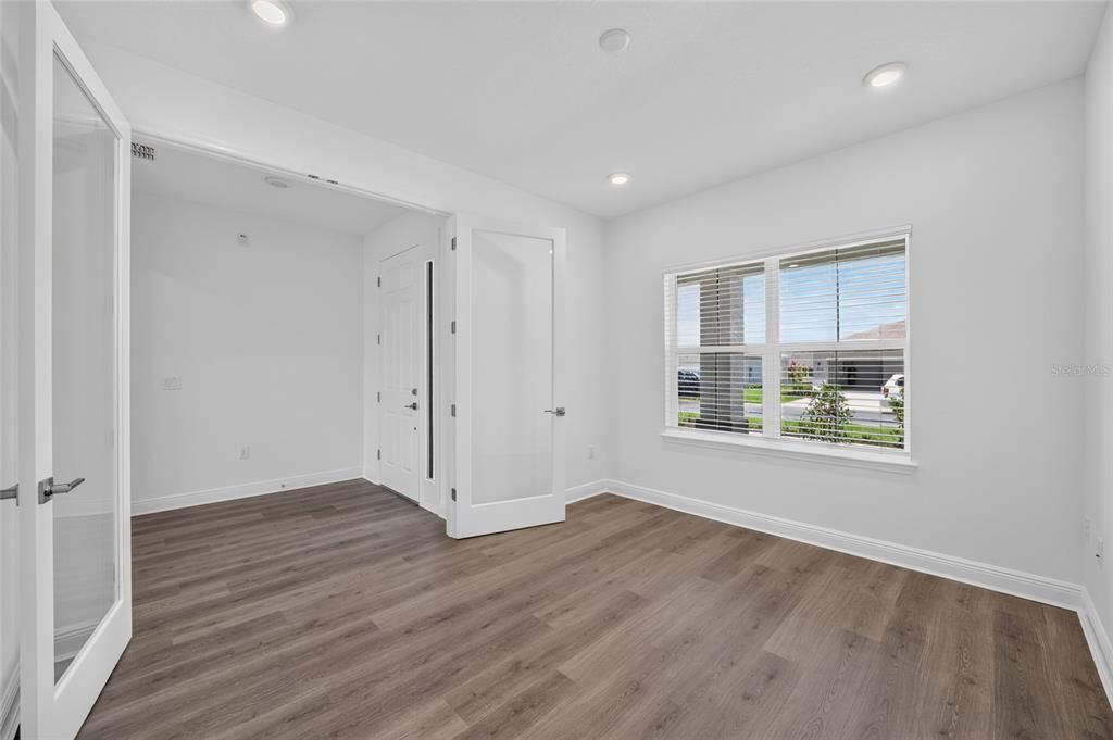 For Sale: $420,115 (2 beds, 2 baths, 1718 Square Feet)