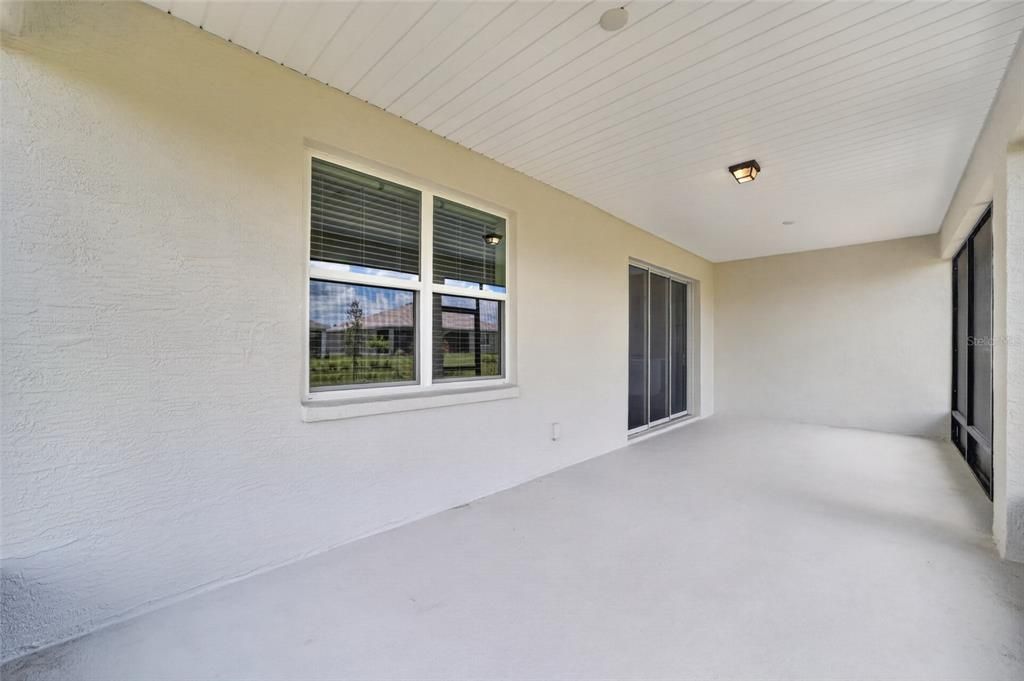 For Sale: $420,115 (2 beds, 2 baths, 1718 Square Feet)
