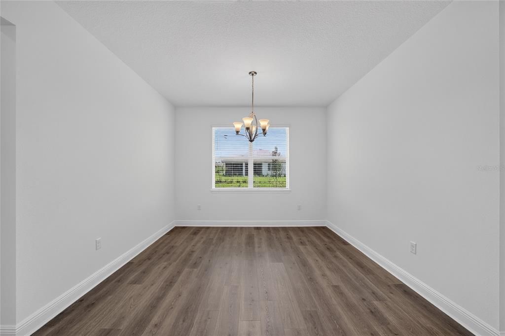 For Sale: $420,115 (2 beds, 2 baths, 1718 Square Feet)
