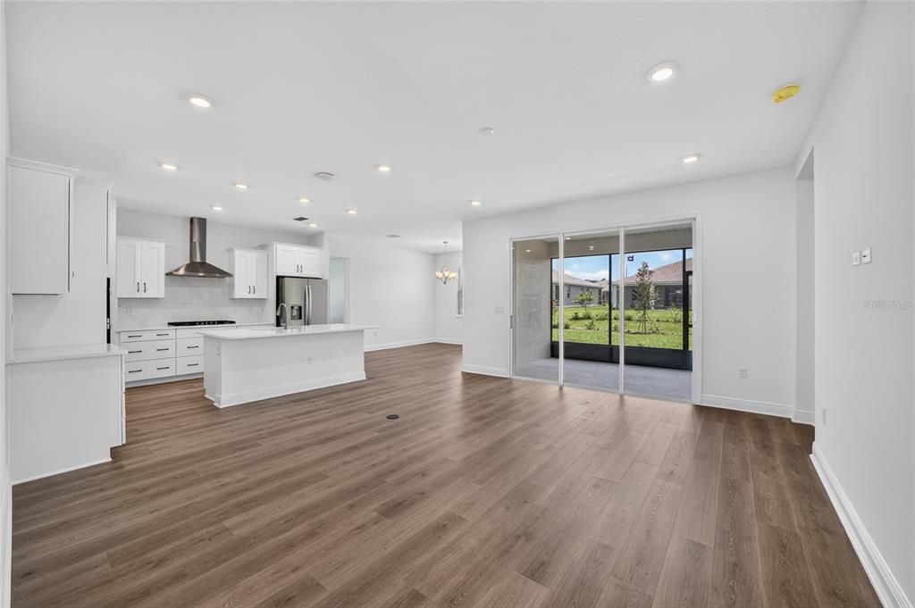 For Sale: $420,115 (2 beds, 2 baths, 1718 Square Feet)